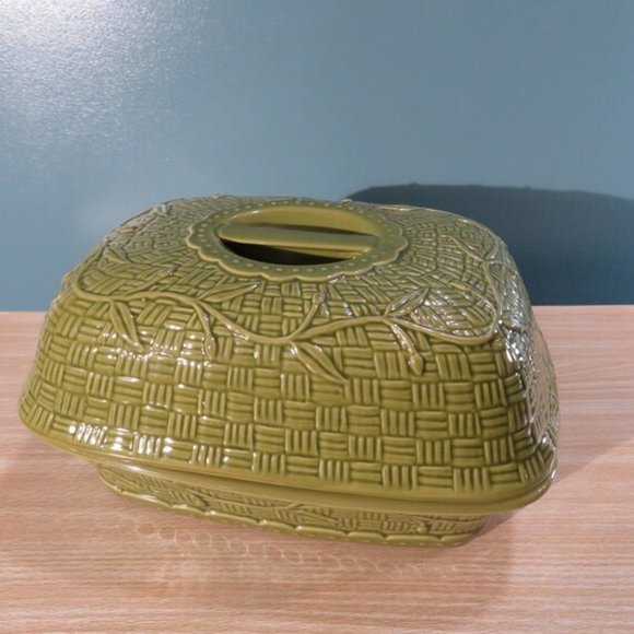 Temp-Tations Presentable Ovenware by Tara - Orchard Vine 4qt - Picture 2 of 10